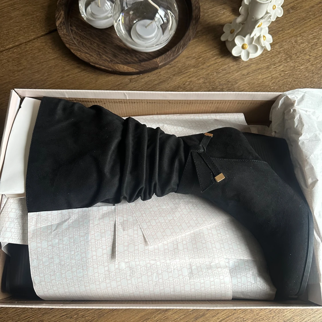 Svarta stövletter med kilklack från Anna Field - 4