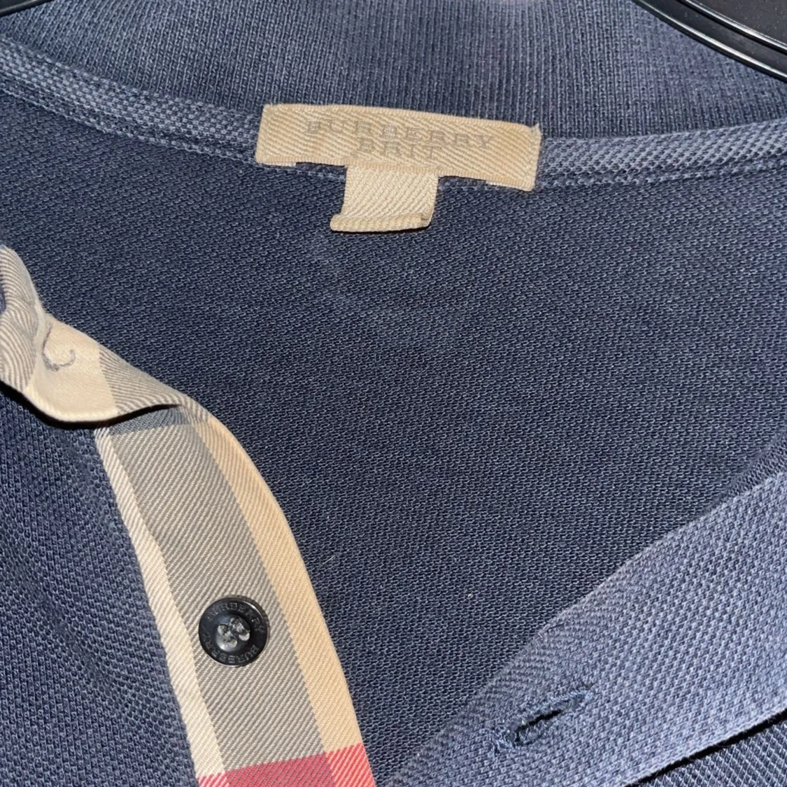 Mörkblå pikétröja från Burberry - 2