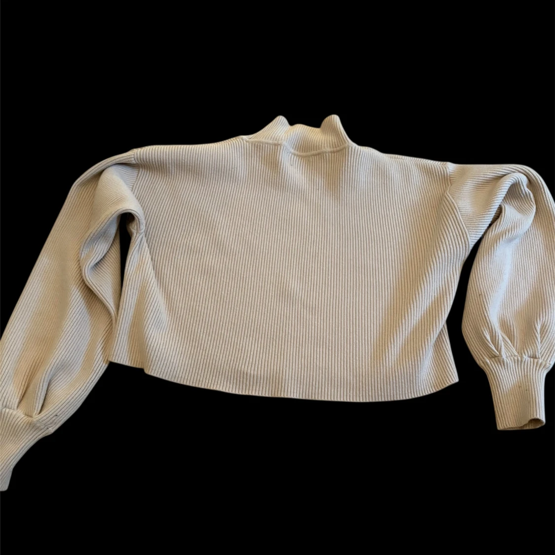 Beige croppad polotröja Gina Tricot - 1