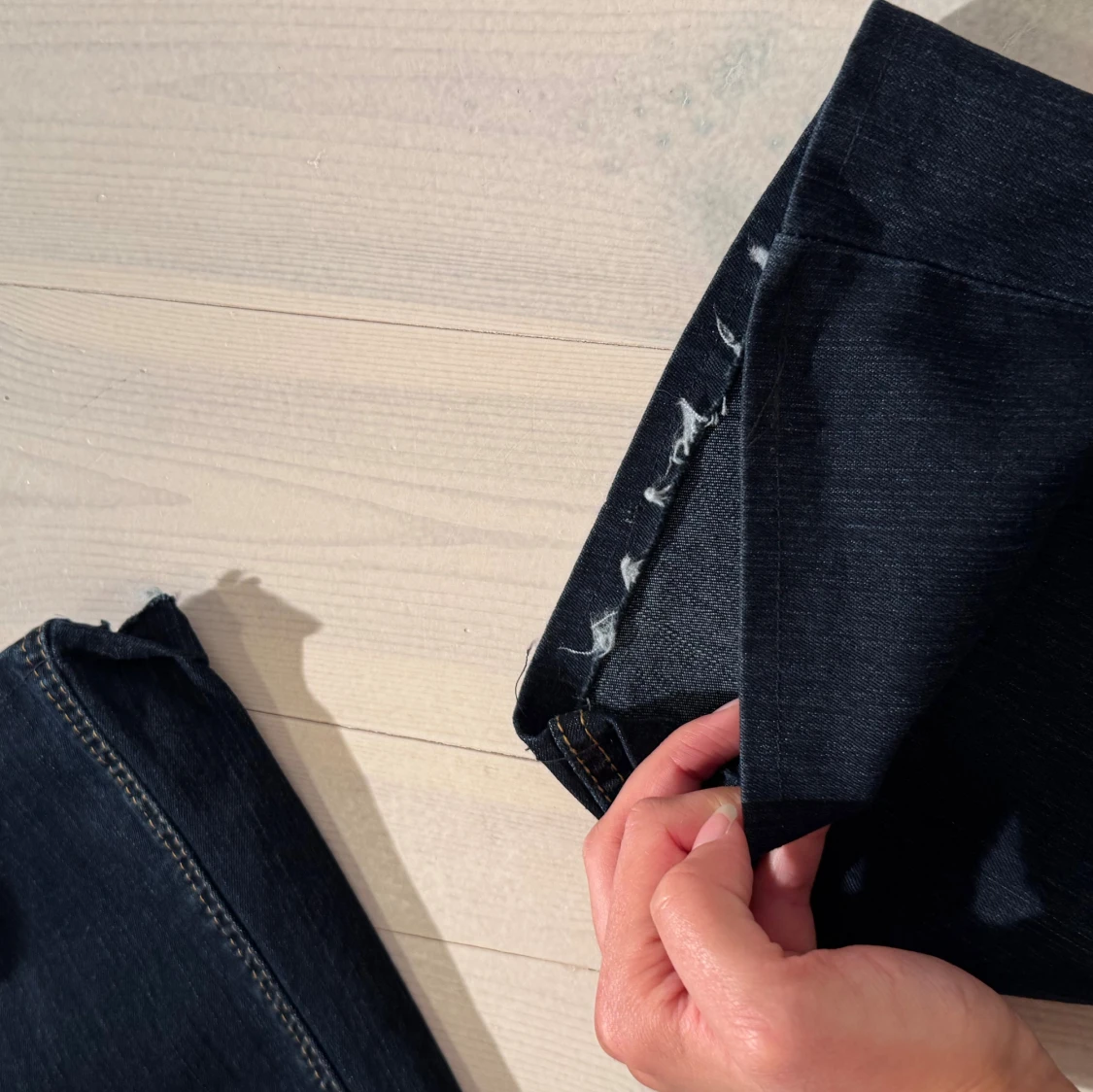 Lowrise bootcut jeans  - 4