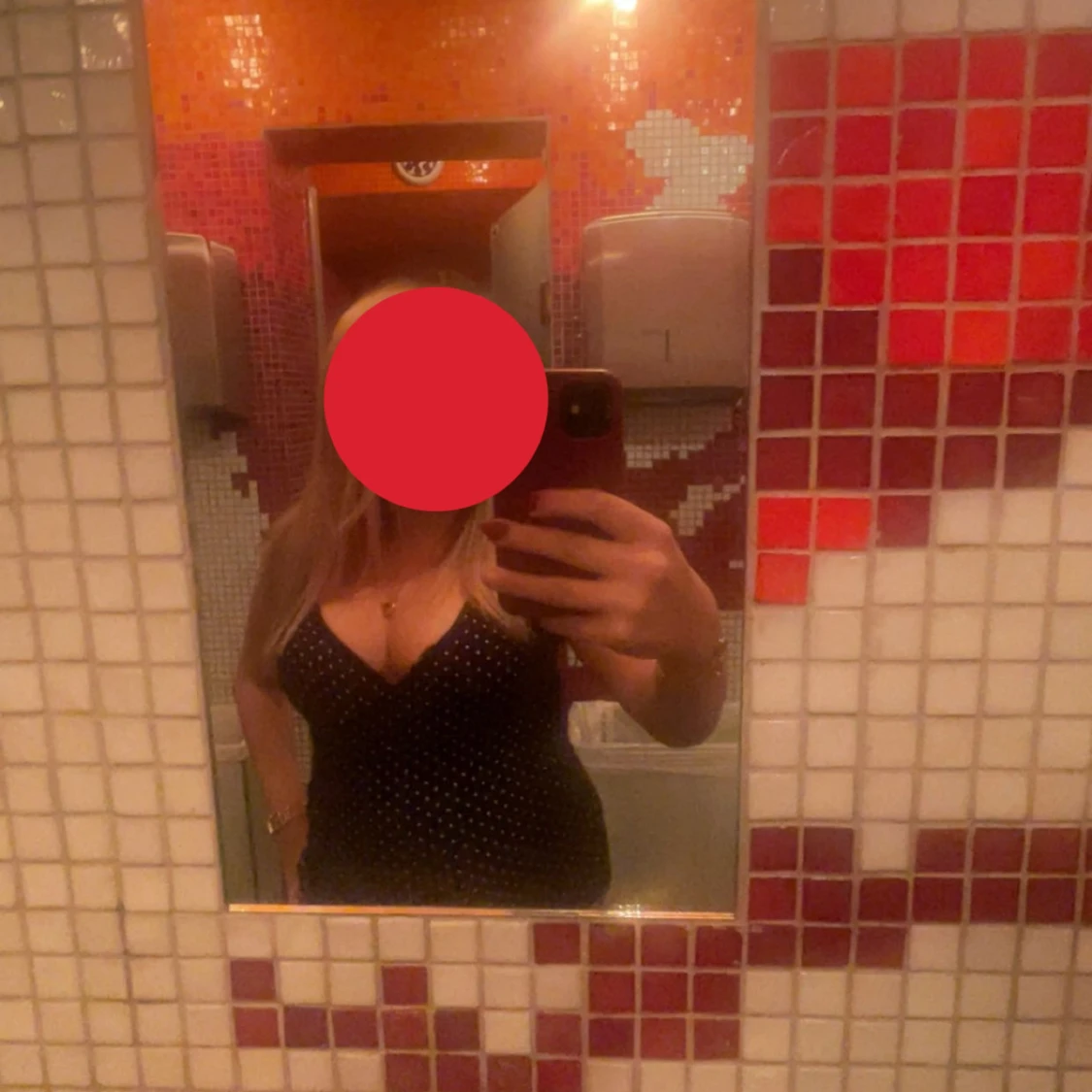 Svart prickig tröja från Vero Moda