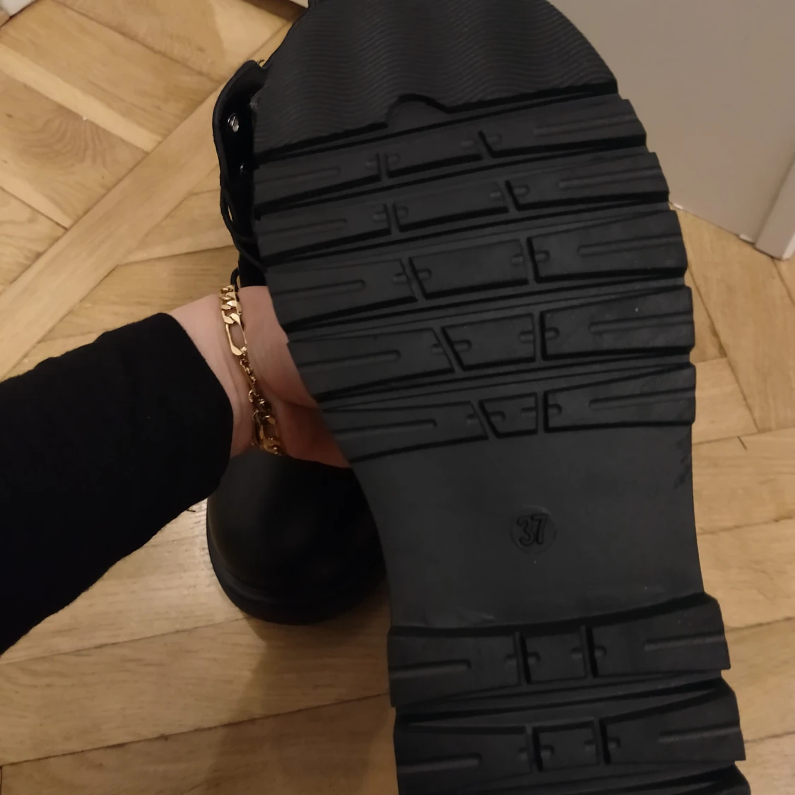 Svarta boots med snörning, storlek 37 - 2