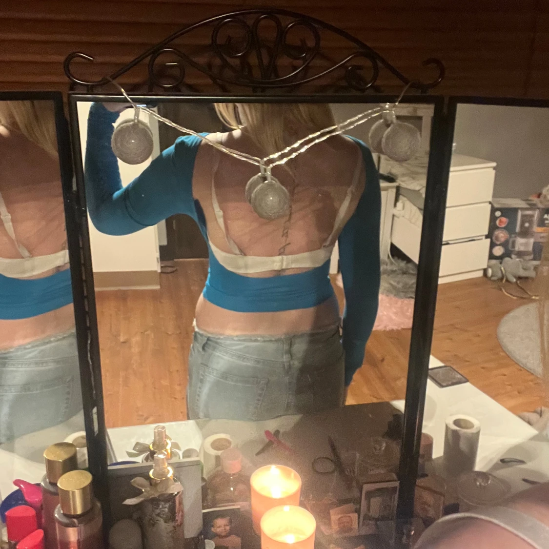 Blå croppad topp med öppen rygg SHEIN - 3