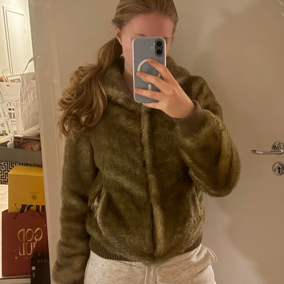 Olivgrön/brun supergosig pälsjacka❤️