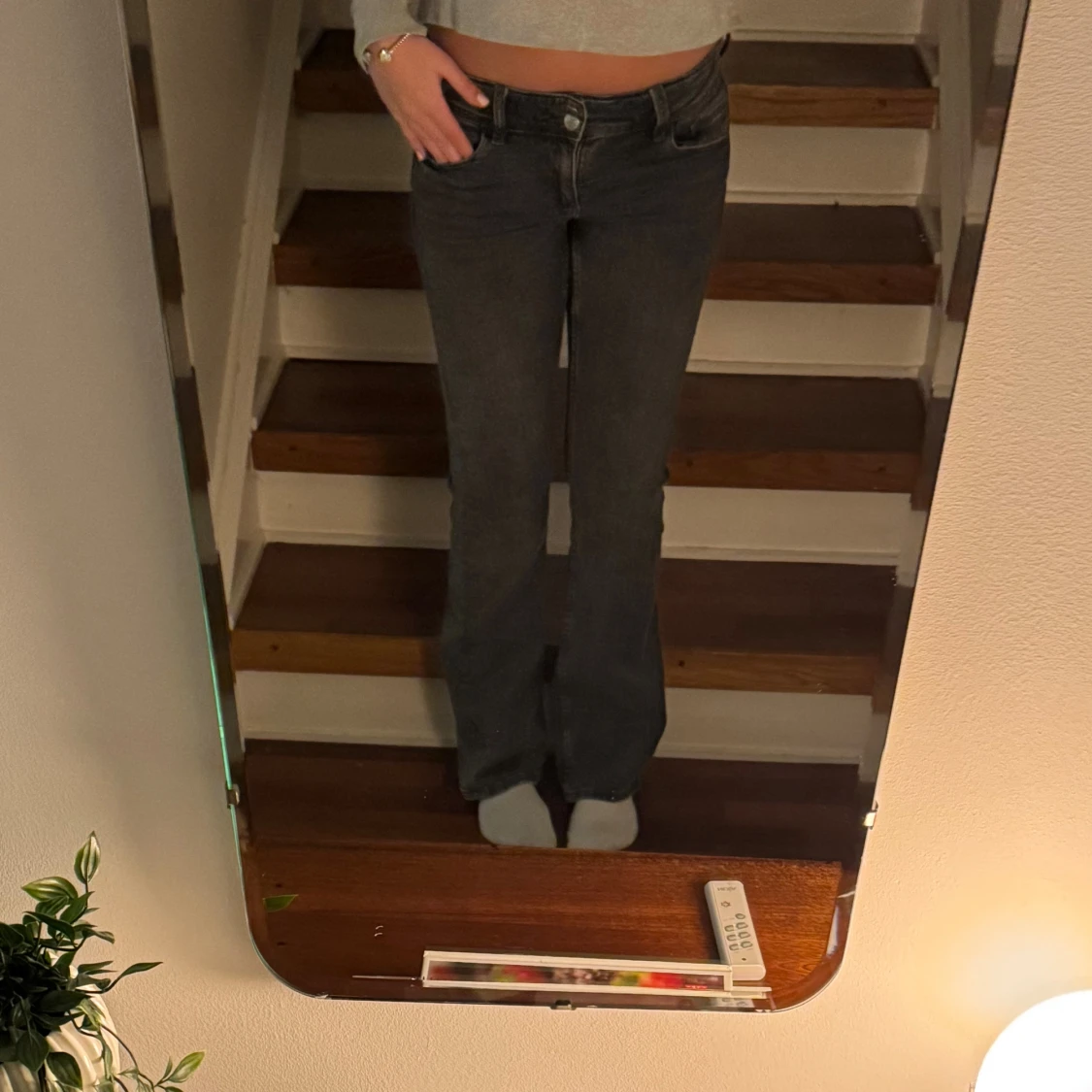 Mörkgrå bootcut jeans - 2