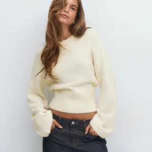 Slutsåld stickad tröja Gina - Superfin stickad tröja från Gina i nyskick! Endast testad!