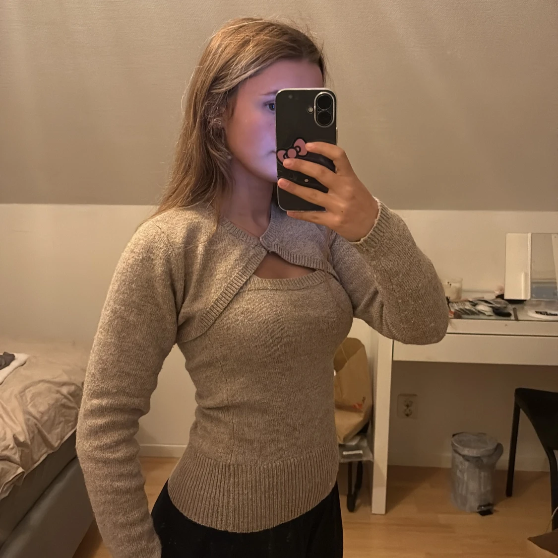 Beige stickat sett bolero+tubtopp - 2