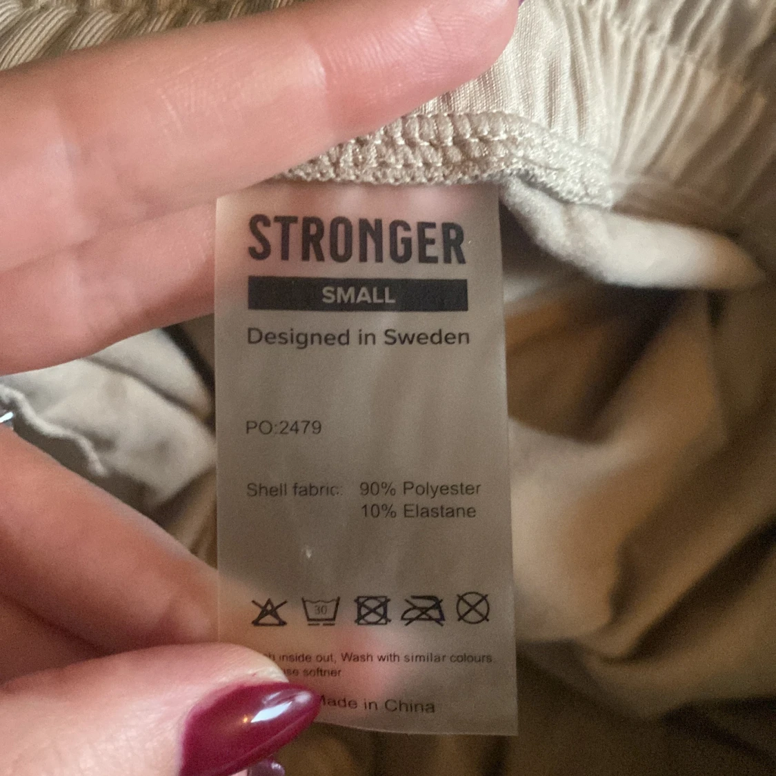 Beige mjukisbyxor från Stronger - 2