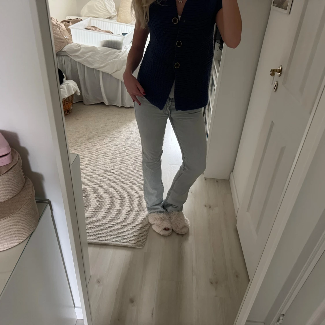 Ljusblå jeans från zara - 1