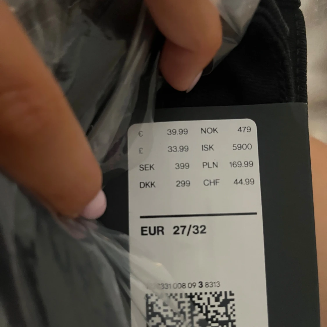 Svarta low waist bootcut byxor från Weekday(cheap monday) - 2