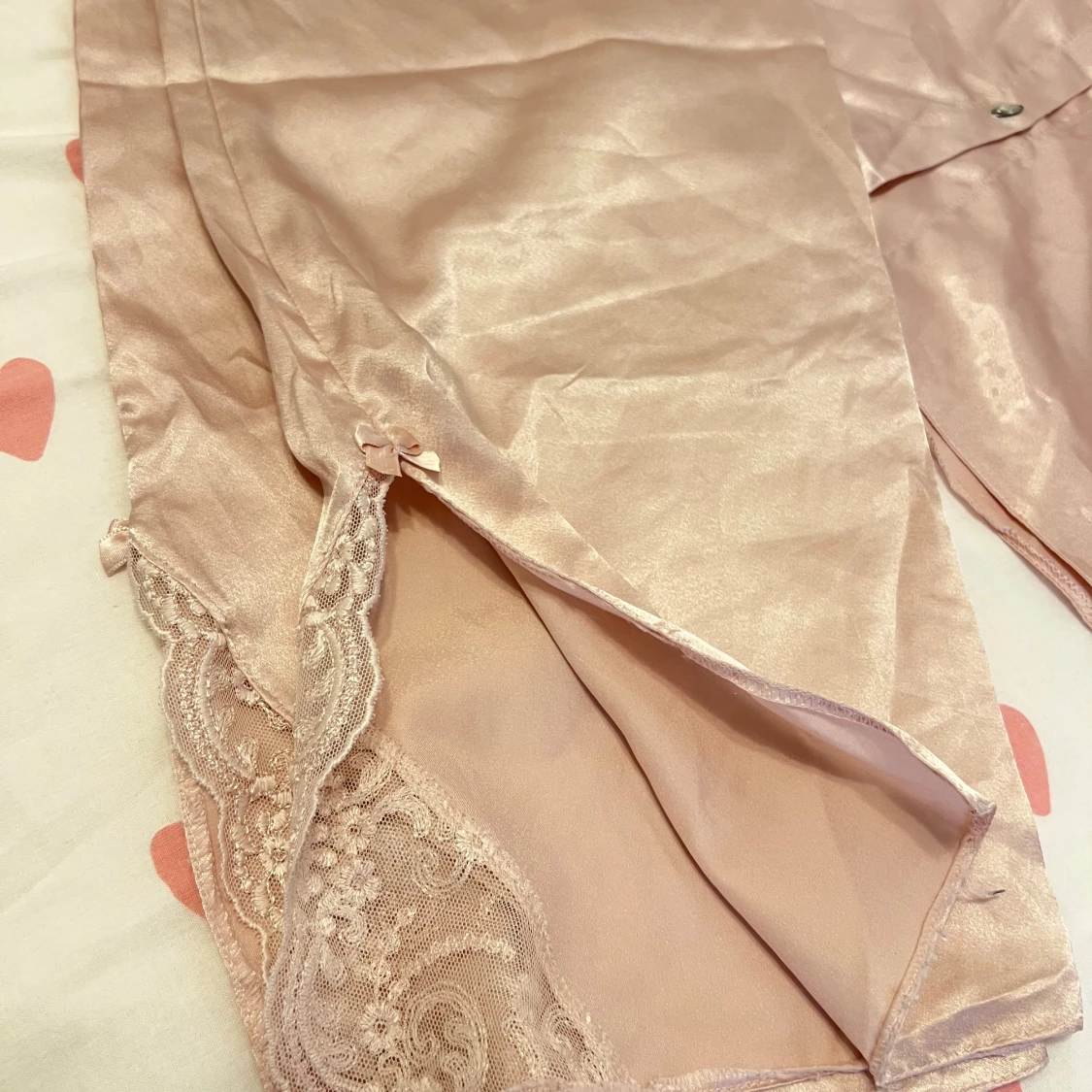 Lyxig satin rosa pyjamas - 2