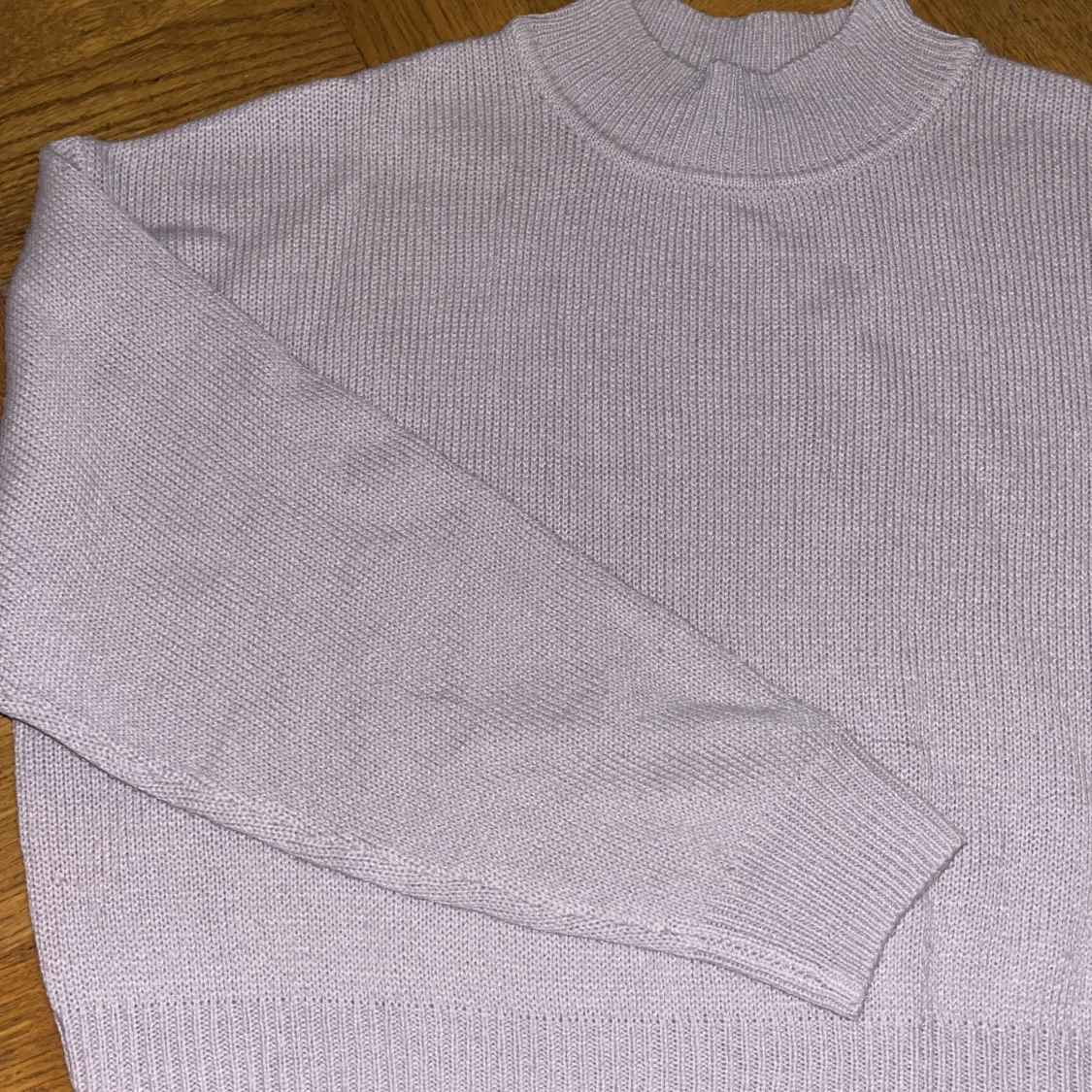 Ljuslila stickad polotröja H&M Divided - 1