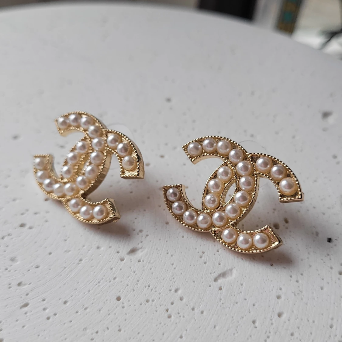 Trend Populär Trending Örhängen med pärlor