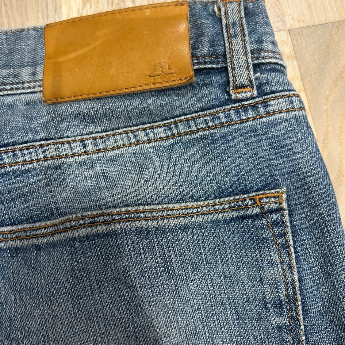 Blå slim jeans från J.Lindeberg - 2