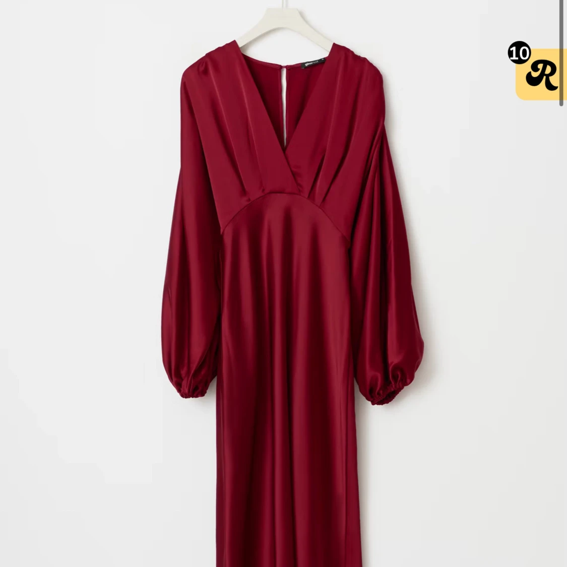 Vinröd långklänning med ballongärm - 1