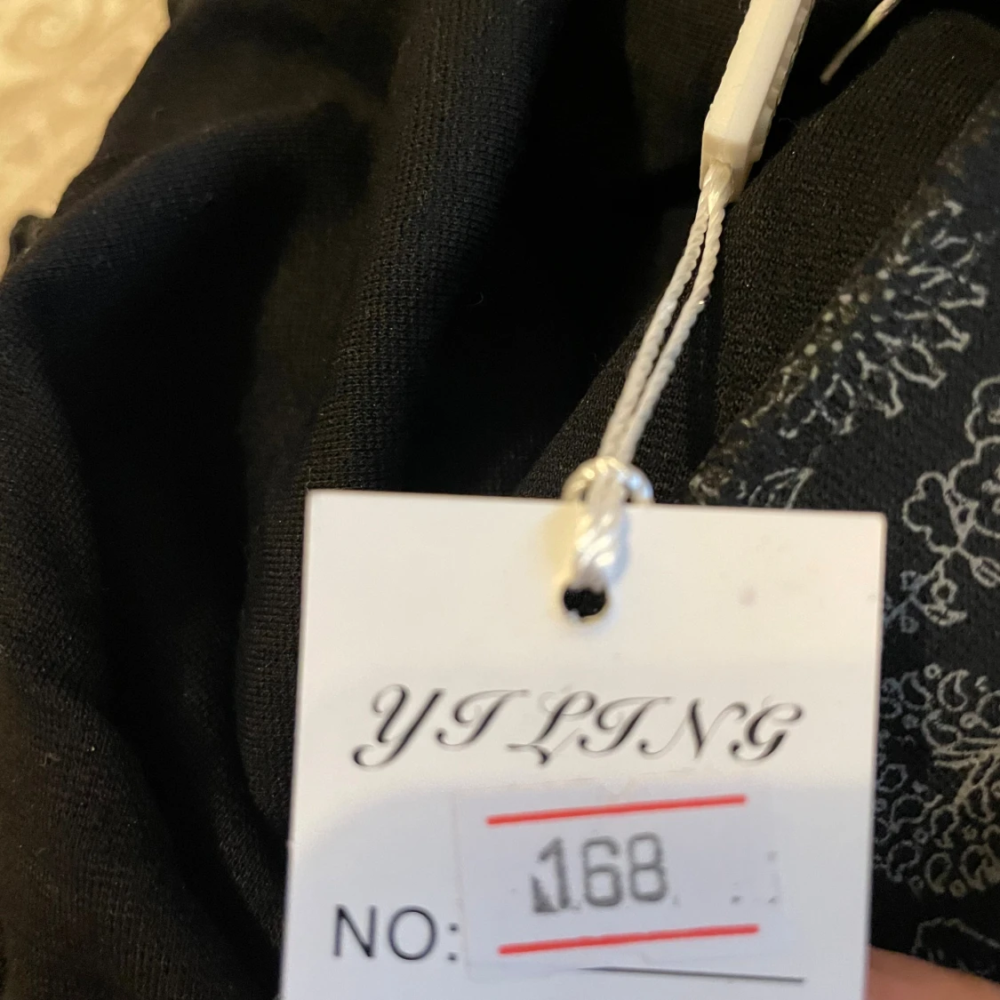 Svart långkjol med blommigt mönster YILING - 2