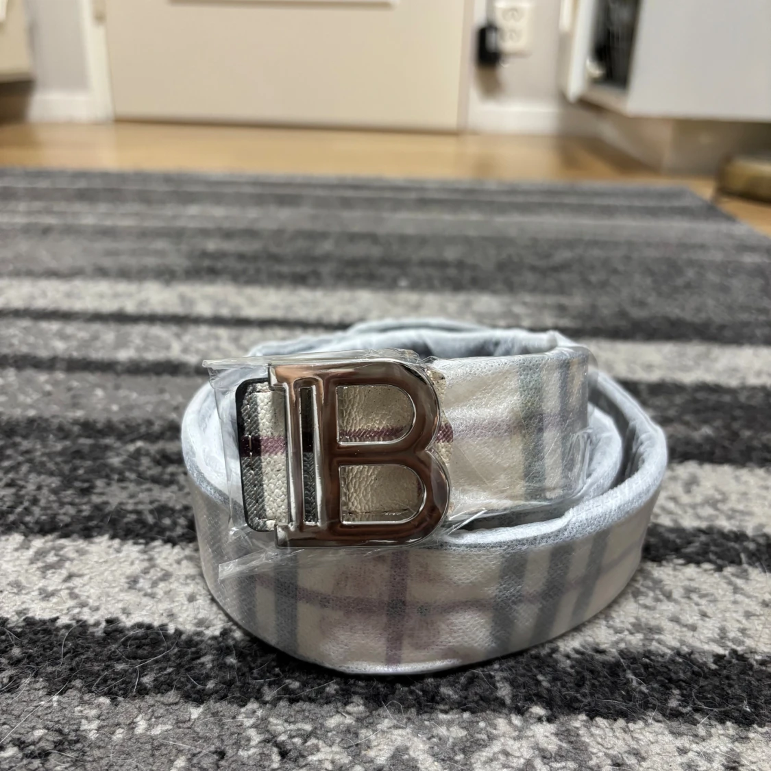 Burberry bälte