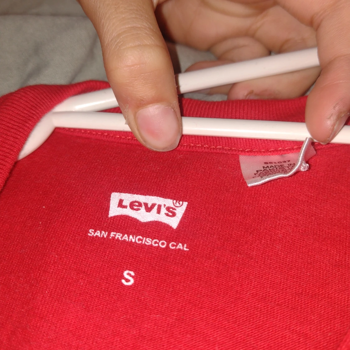 Röd Levi's t-shirt med logga - 2