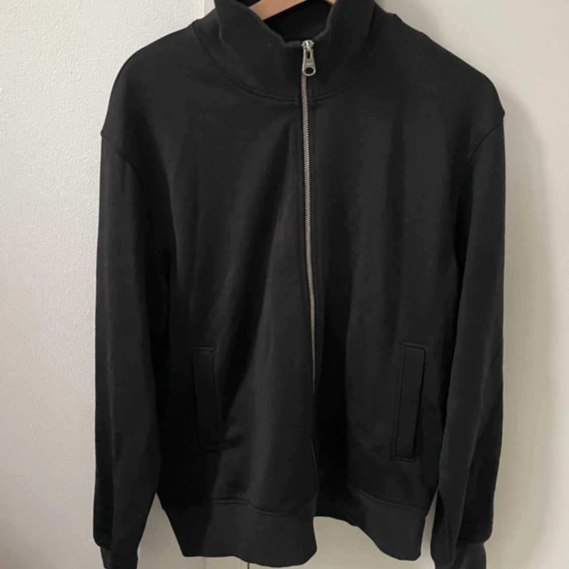 Arket svart träningjacka