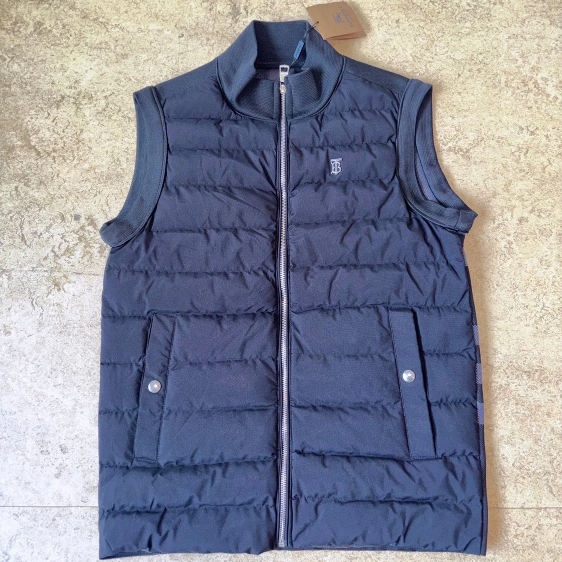  Burberry vest