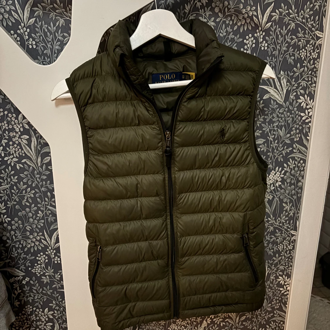 Olivgrön dunväst från Polo Ralph Lauren