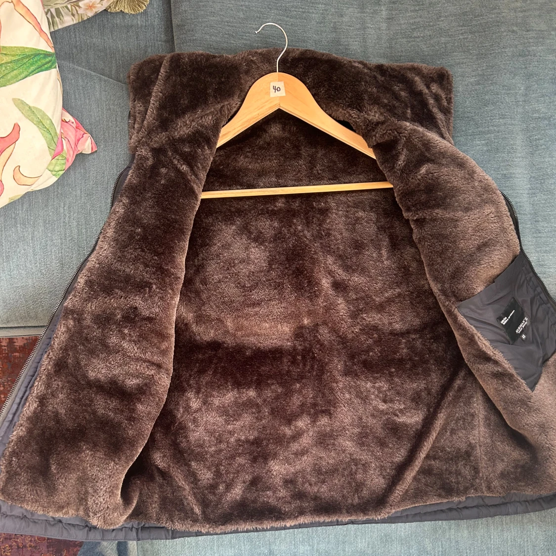 dunväst med pälsfoder - 1