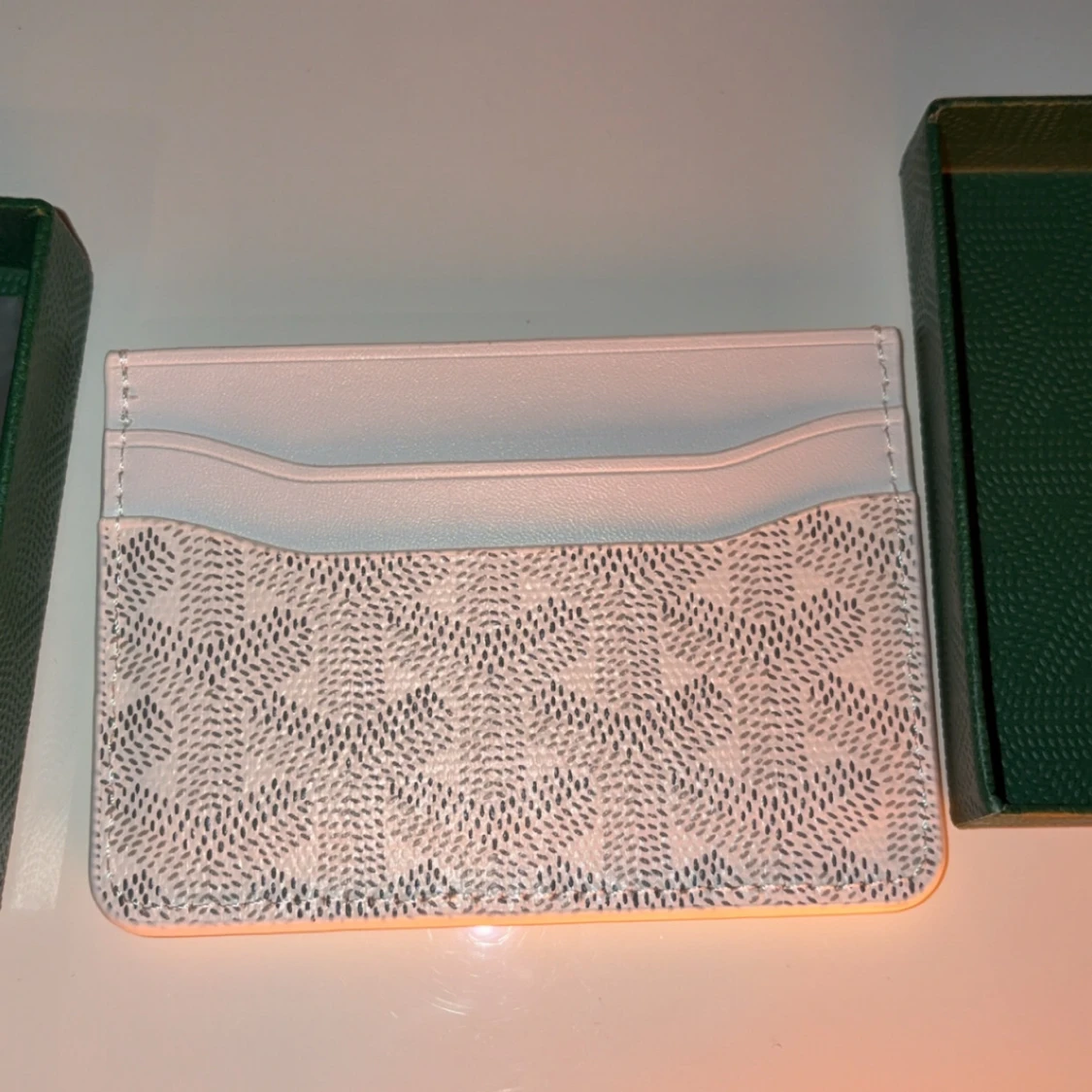 Vit plånbok  - 3