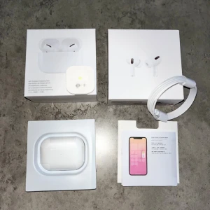 AirPods Pro - Apple AirPods Pro helt ny i packet , oöppnad, ingår laddare och öronstorlek