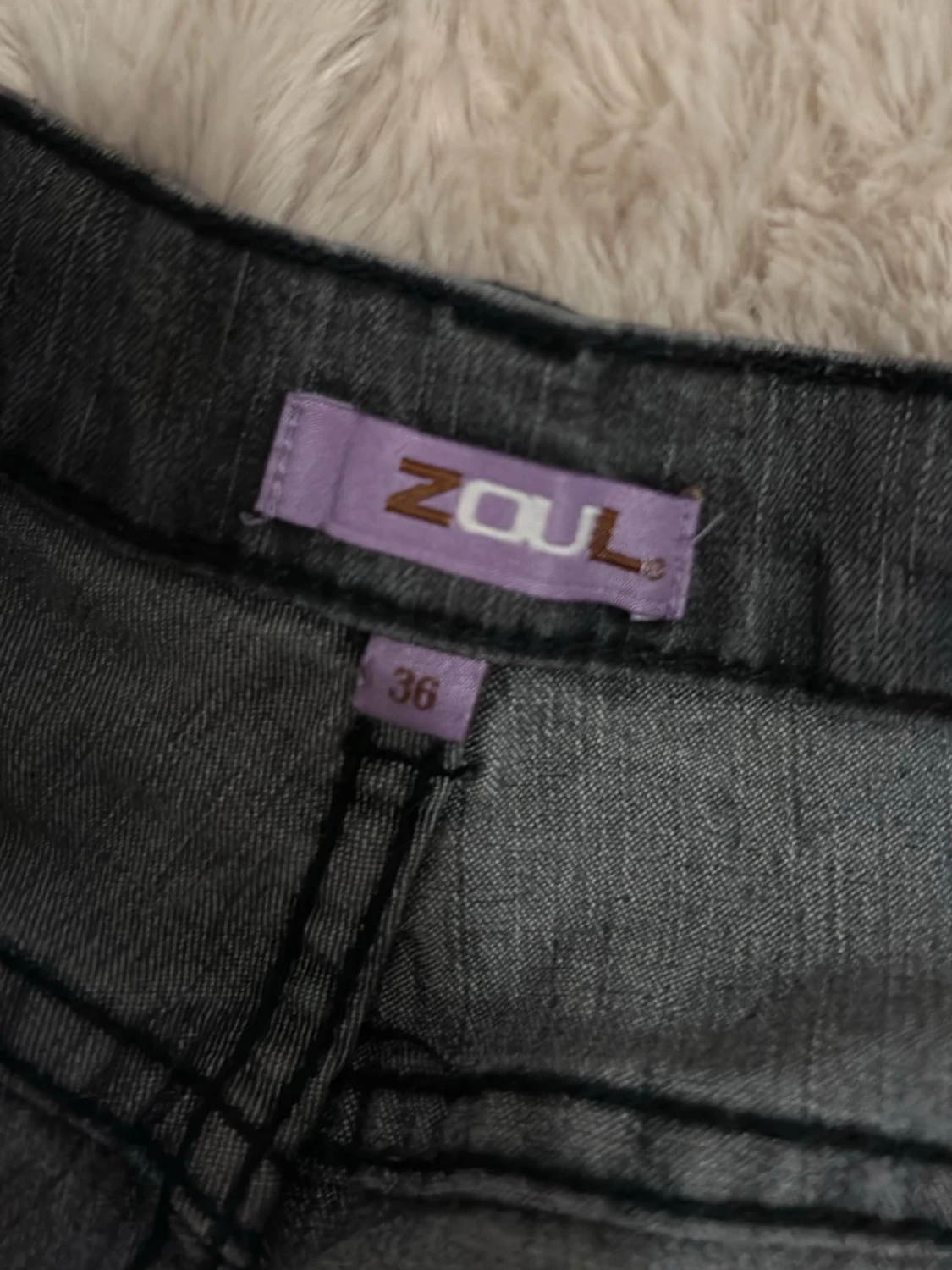 Grå bootcut jeans med låg midja - 4