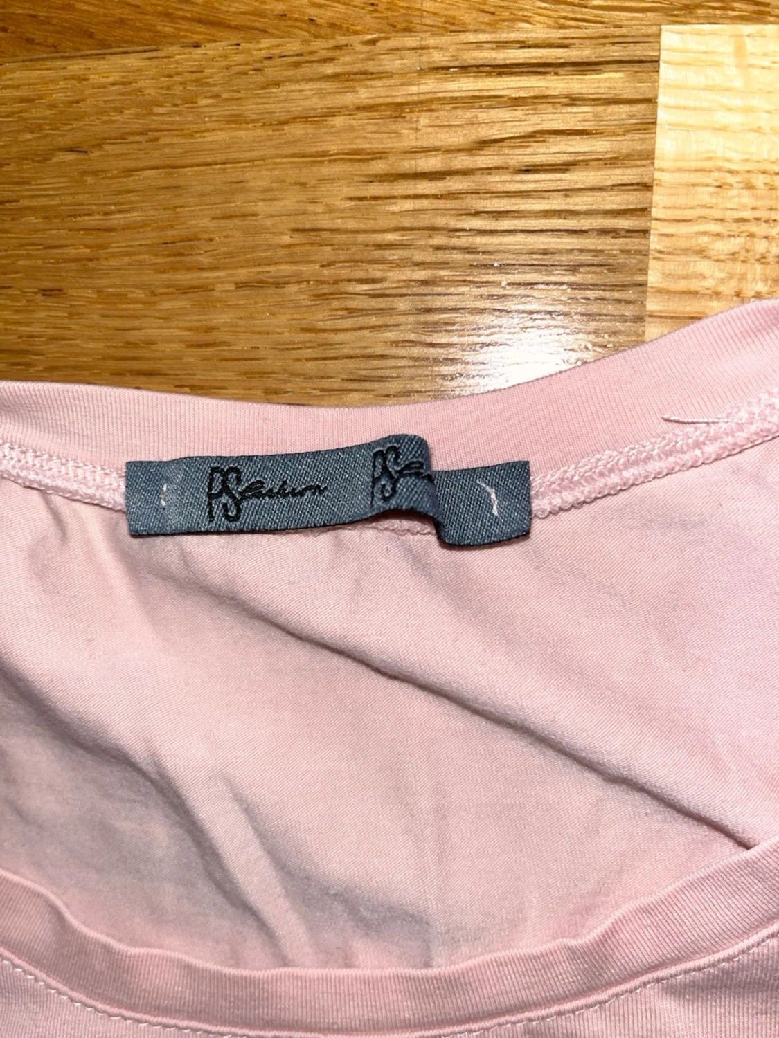 Ljusrosa t-shirt från P.S. Sation - 1