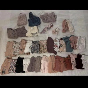 Klädpaket flicka stl 50-56 - Allt helt och rent i fint skick