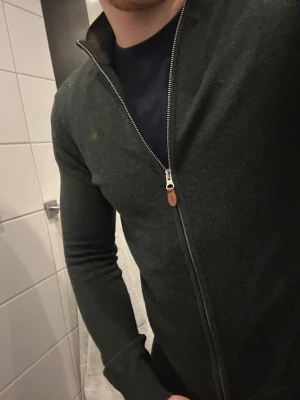 Mörkgrön kofta från morris - Säkjer en skit fet Morris tröja, använd endast ett fåtal gånger