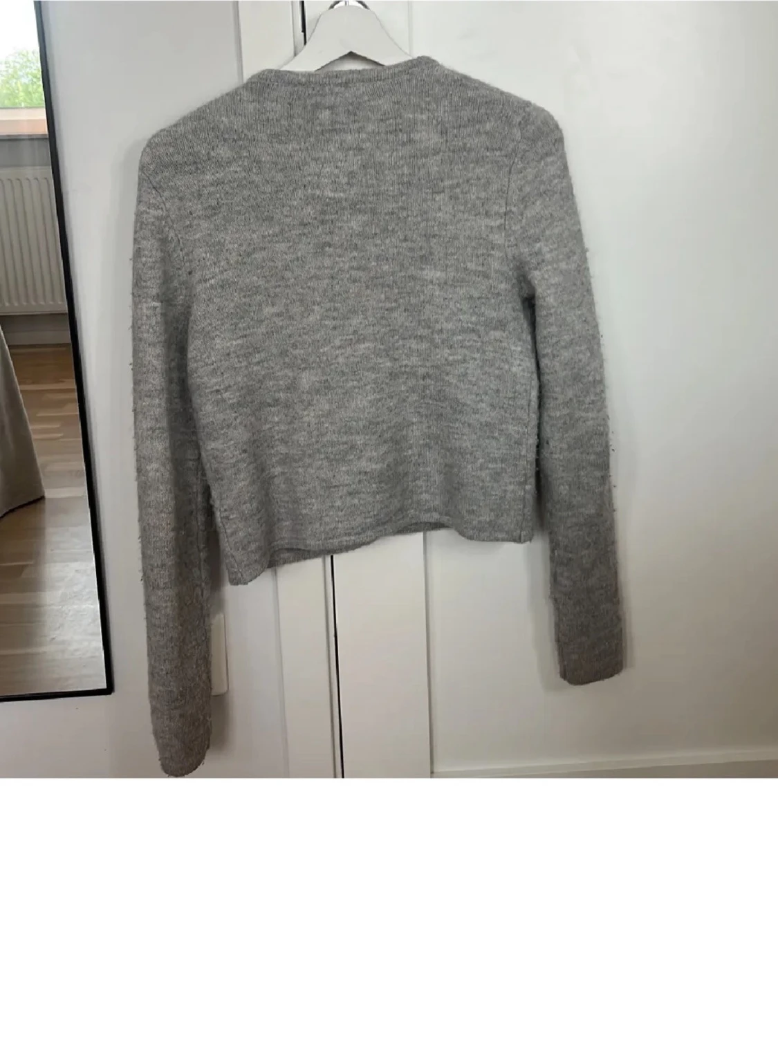 Ljusgrå kofta från Gina Tricot XS - 3