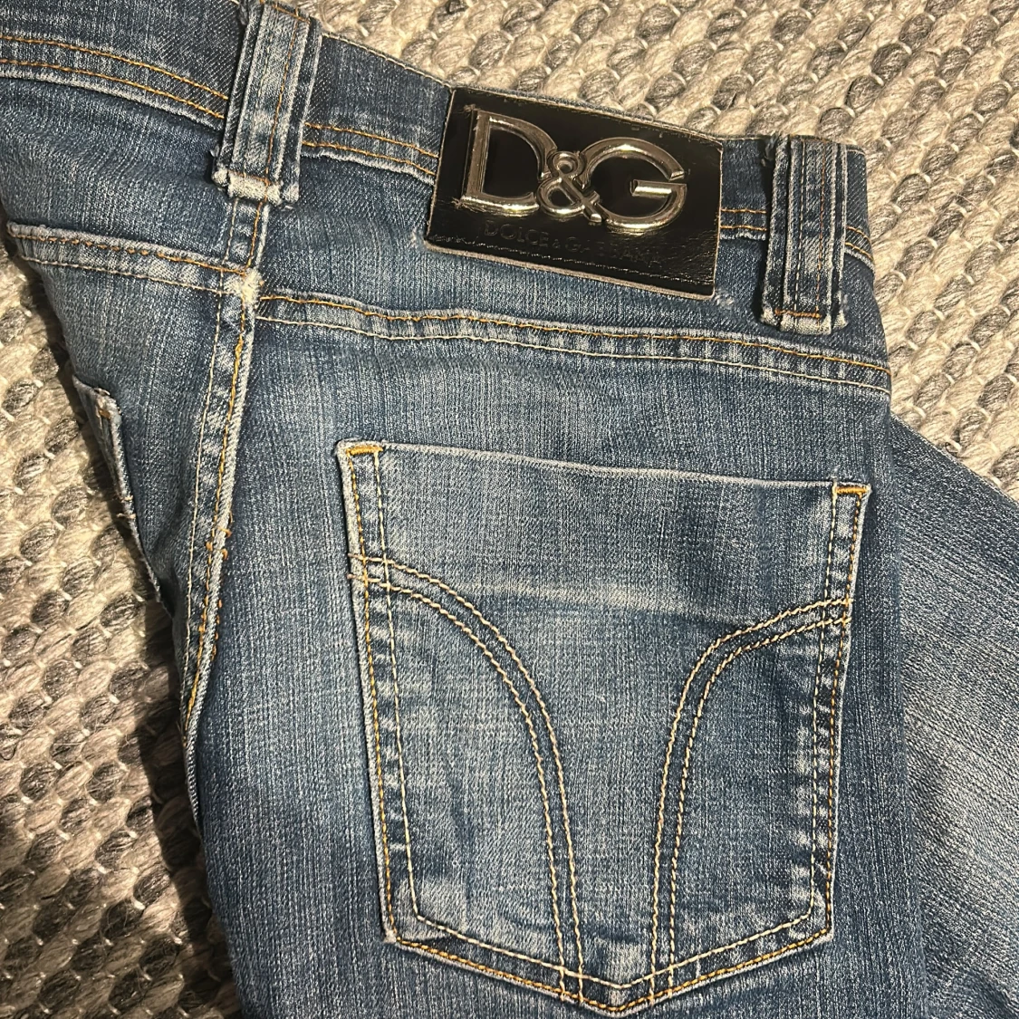 Blå jeans från Dolce & Gabbana D&G