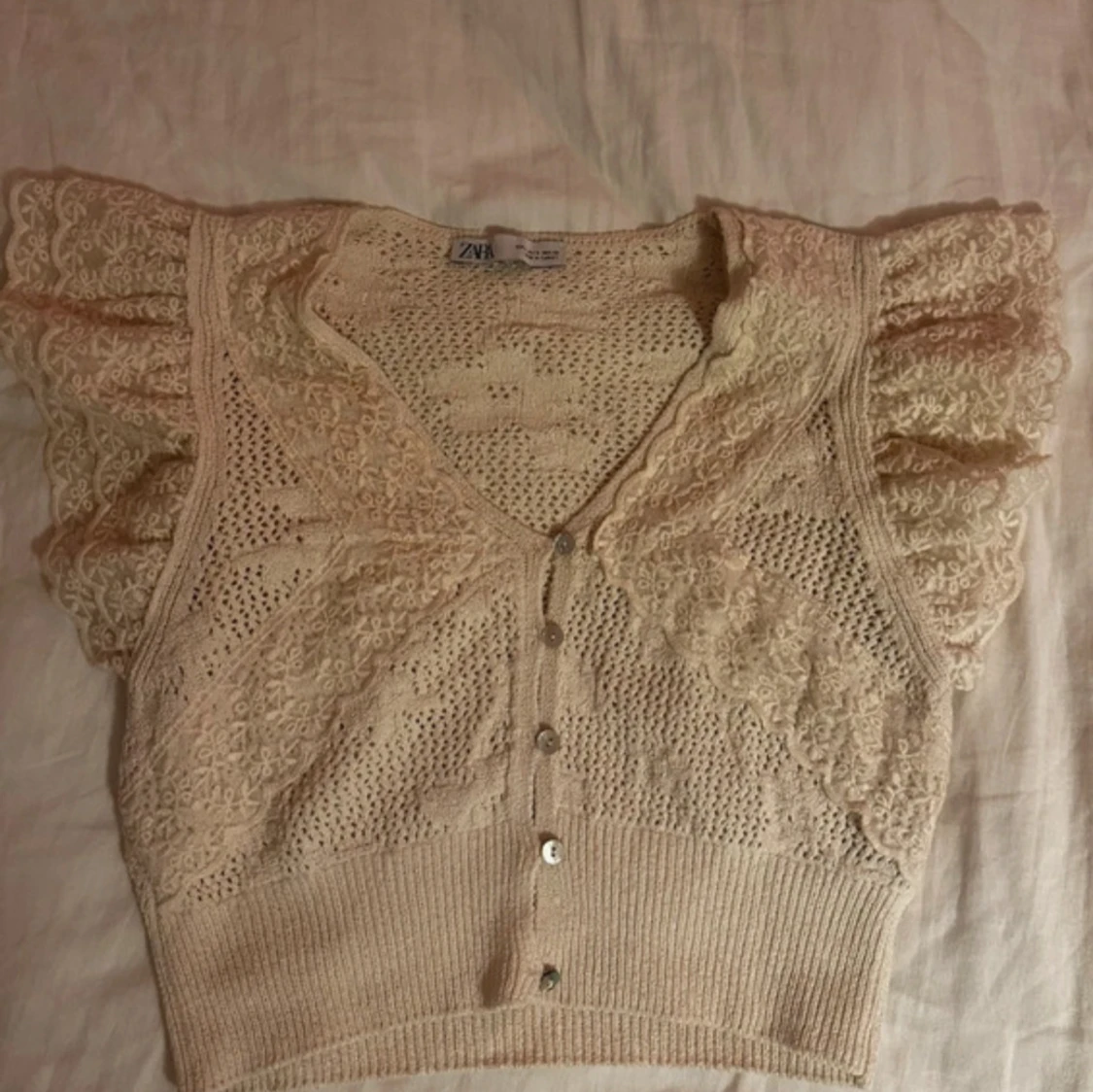 Beige spetsblus från Zara