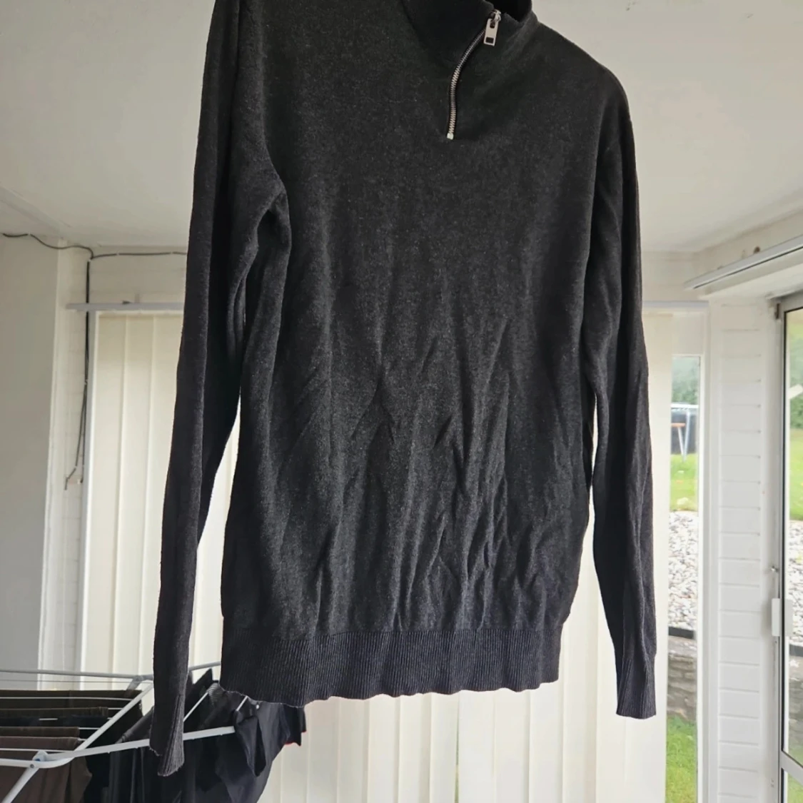 Mörkgrå half zip-tröja Jack & Jones