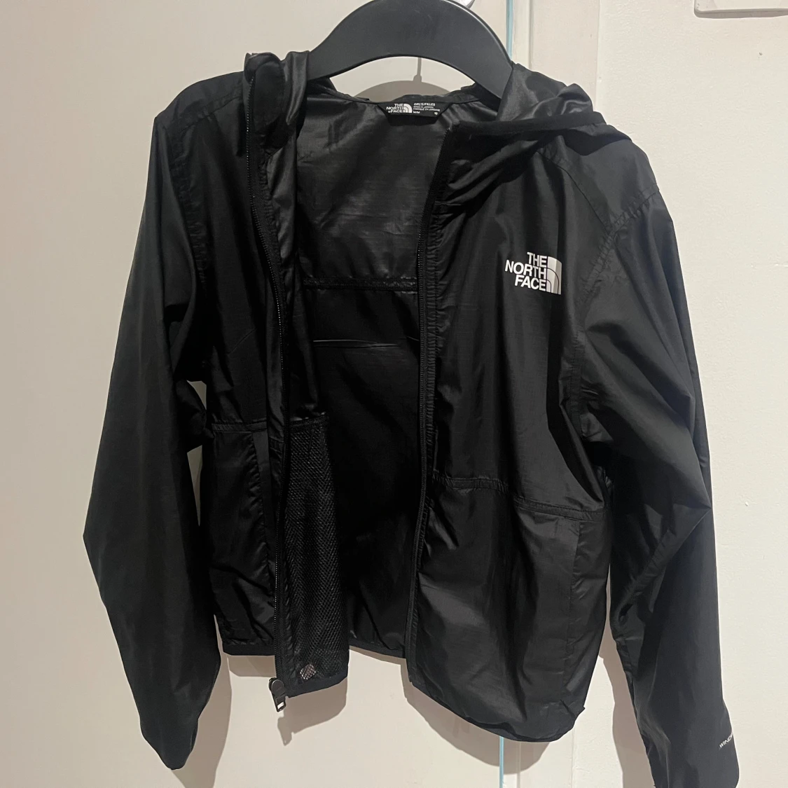 Svart vindjacka från The North Face