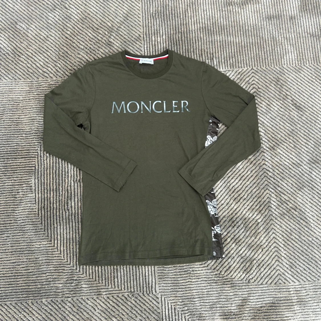 Grön Moncler tröja