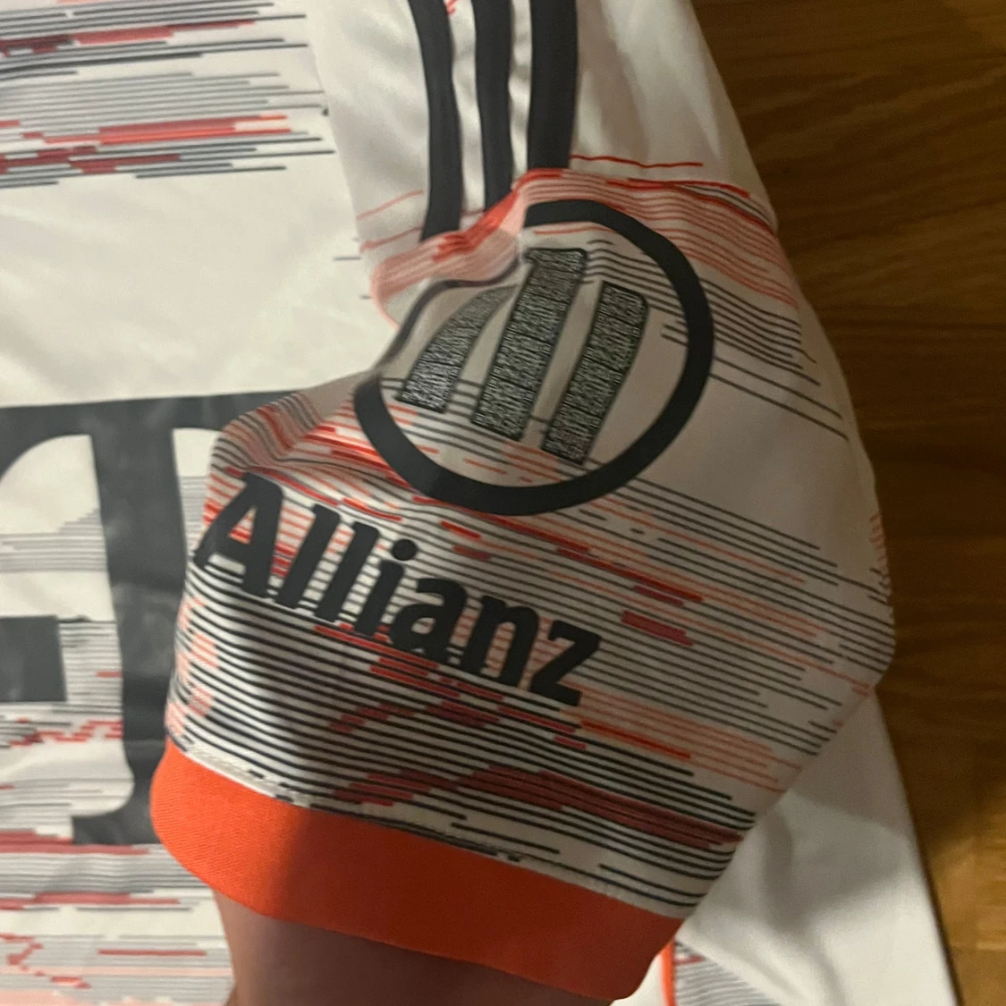 Bayern München bortatröja 25/26 - 1