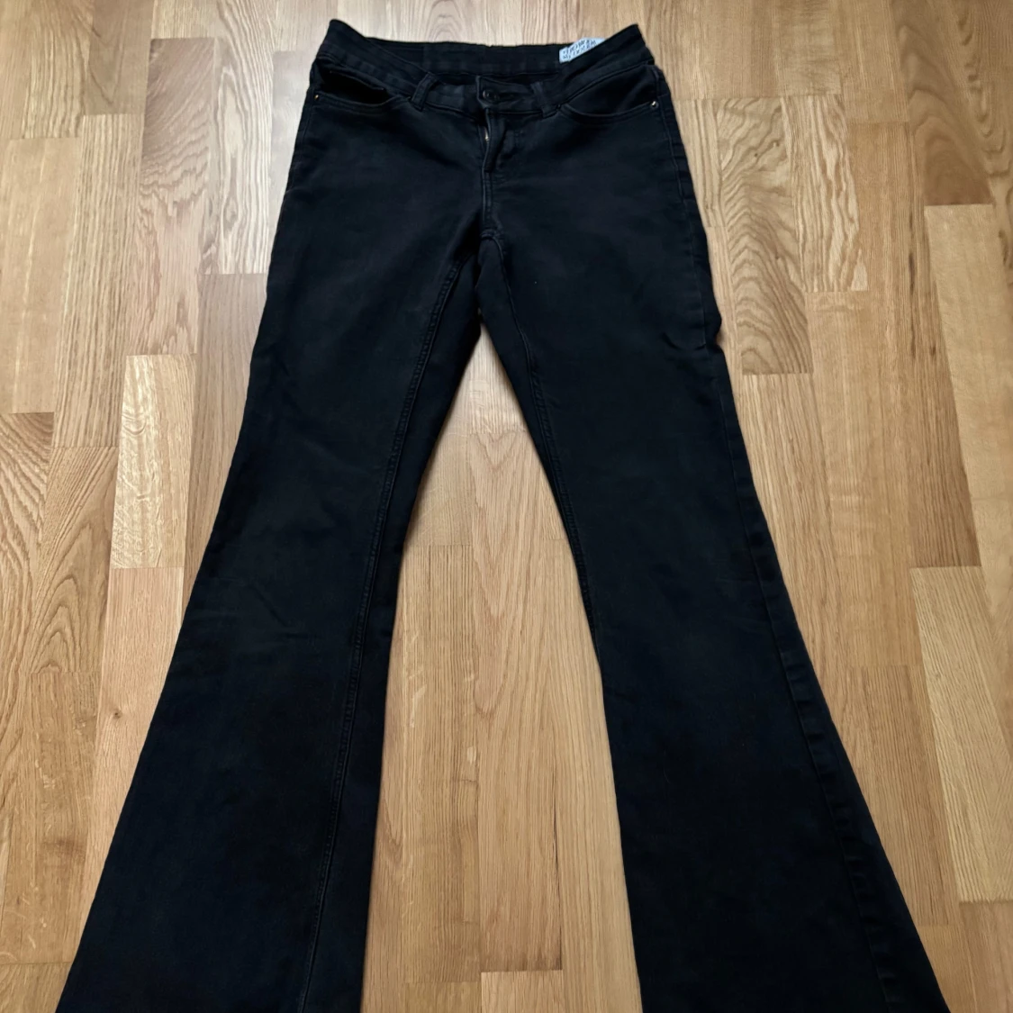 Svarta bootcut jeans från Vero Moda XS - 1