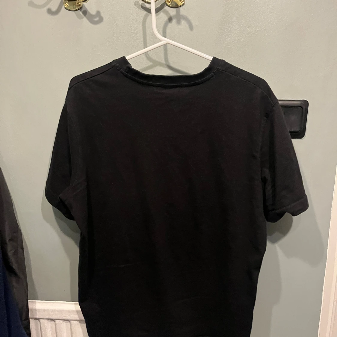 Svart basic t-shirt från Zara - 1