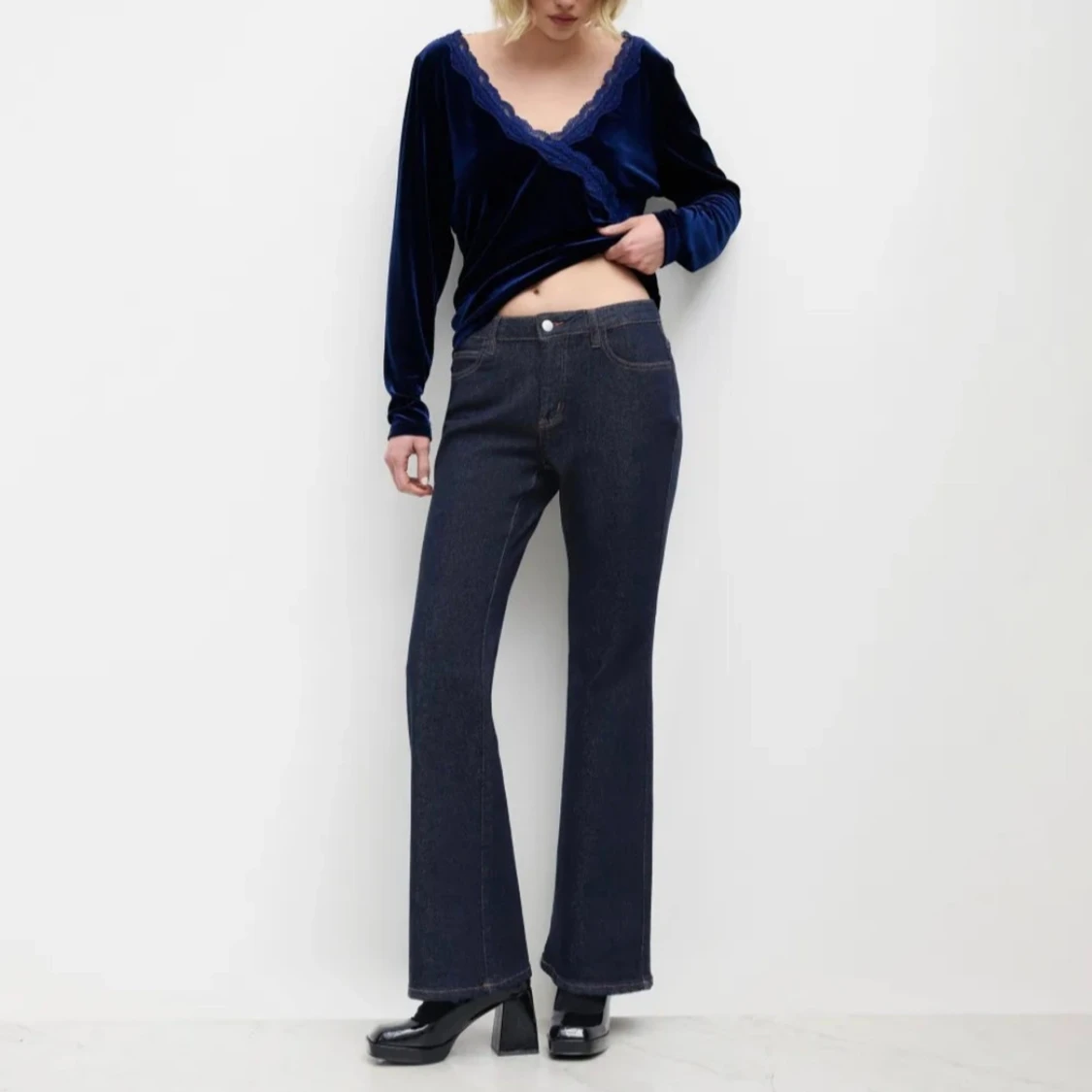 Mörkblå bootcut jeans - 2