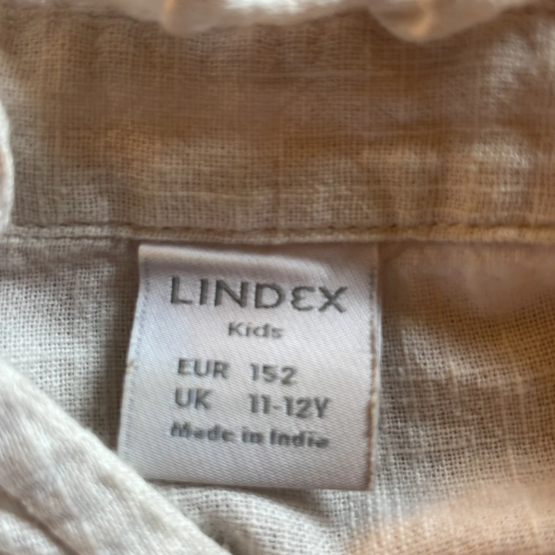 En blus från Lindex  - 2