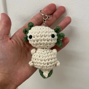 Nyckelring  - Virkad av mig 