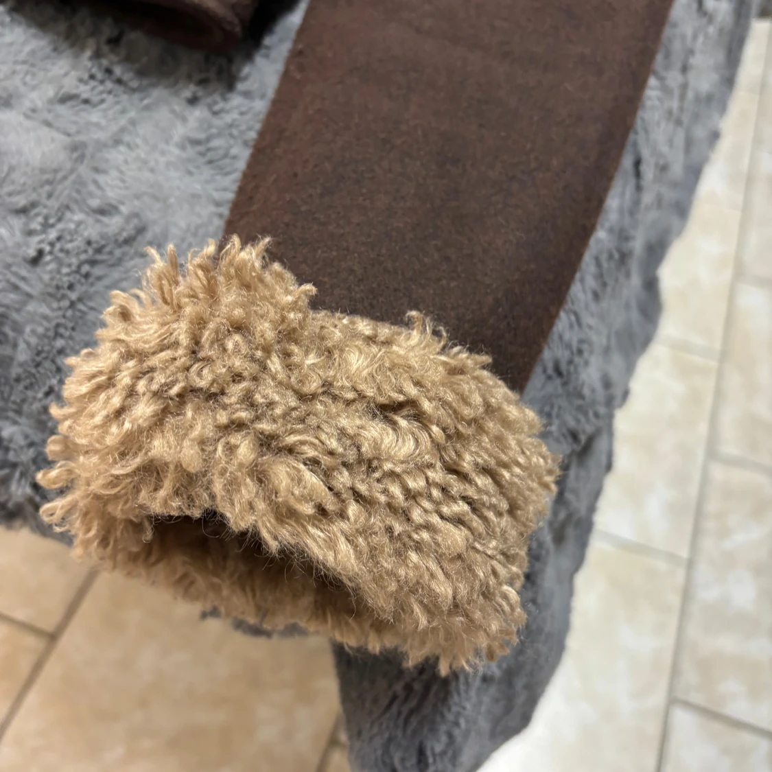 Brun teddyjacka från Stradivarius - 1