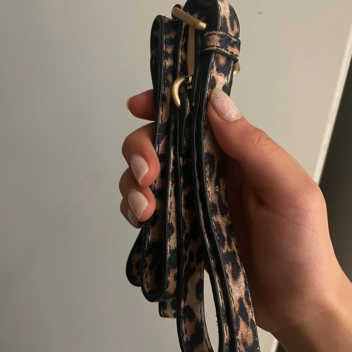 Bershka leopard väska - 4