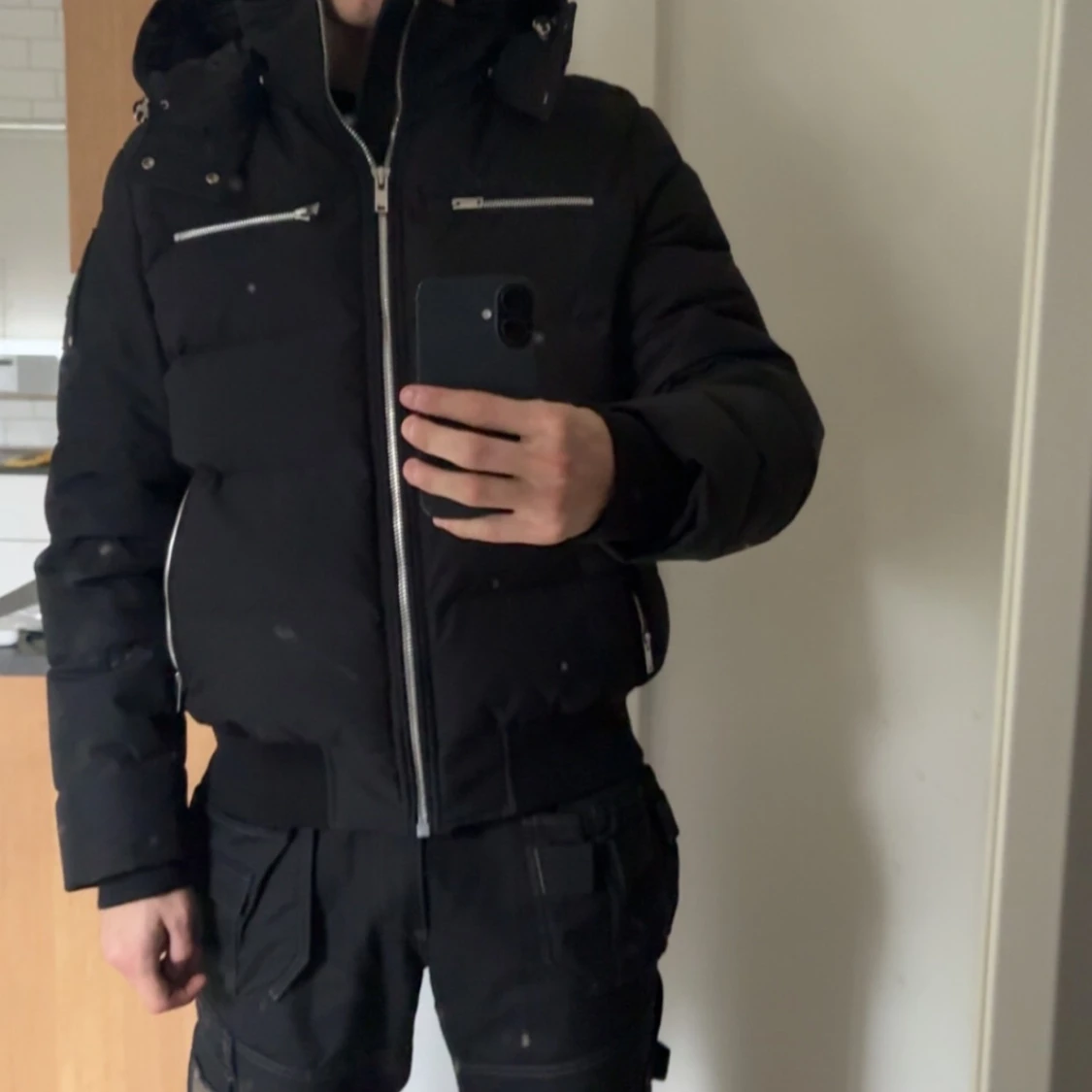 Svart pufferjacka Moose Knuckles - 1