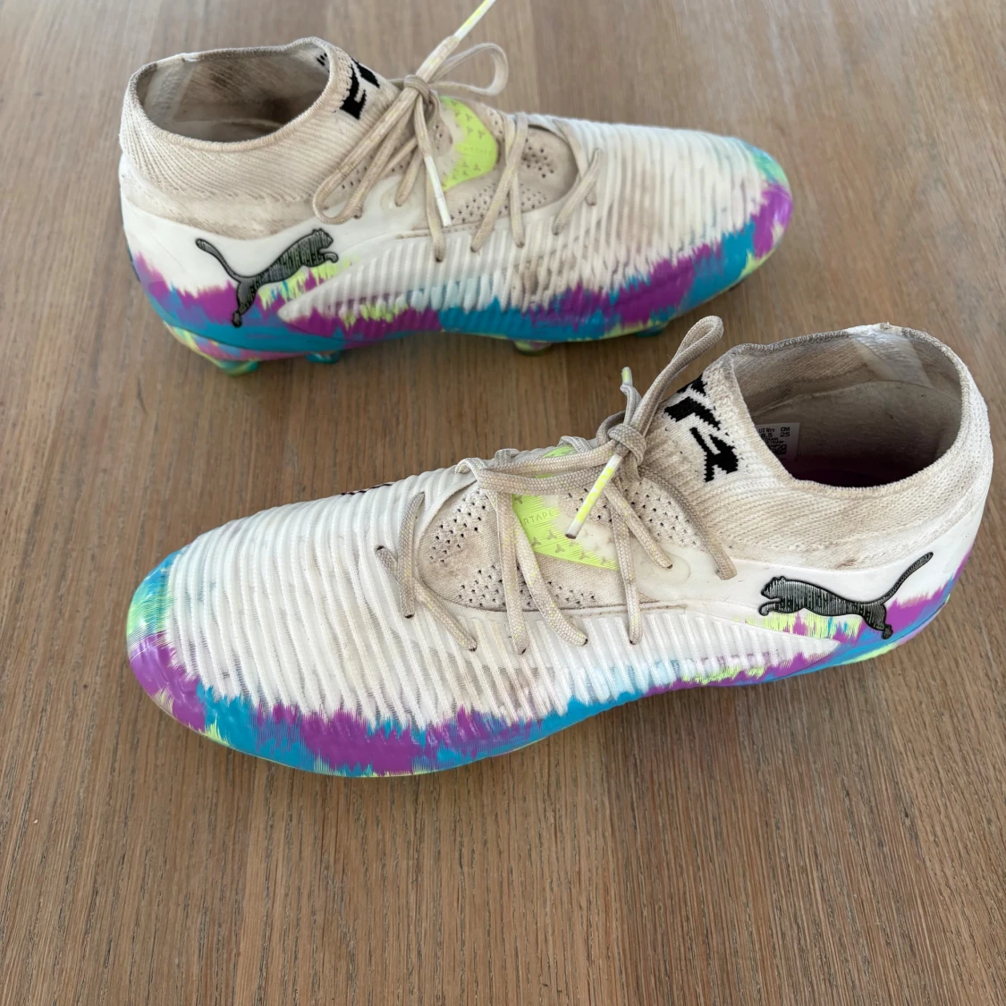 PUMA FUTURE 8 ULTIMATE FG BRILLIANCE - PUMA WHITE/GRÖN/BLÅ/LILA DAM - 1