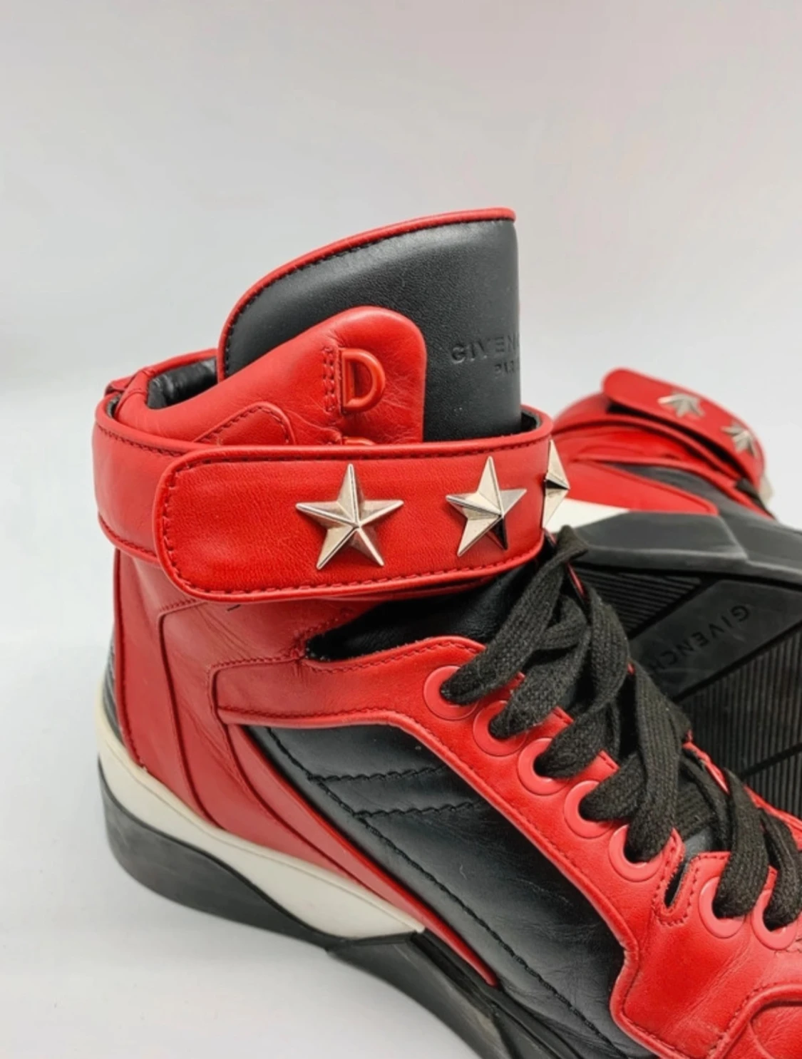 Givenchy röda high-top sneakers - 2