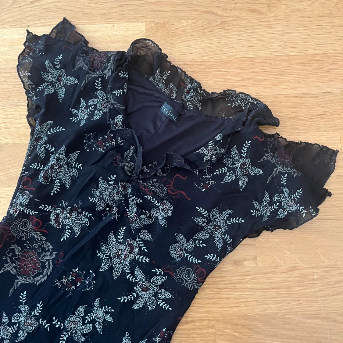 Svart blommig långklänning Eclipse - 1